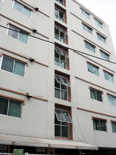Ploenchit Grand View Mansion